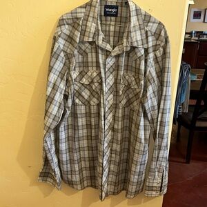 Wrangler brown, tan and blue striped western shirt